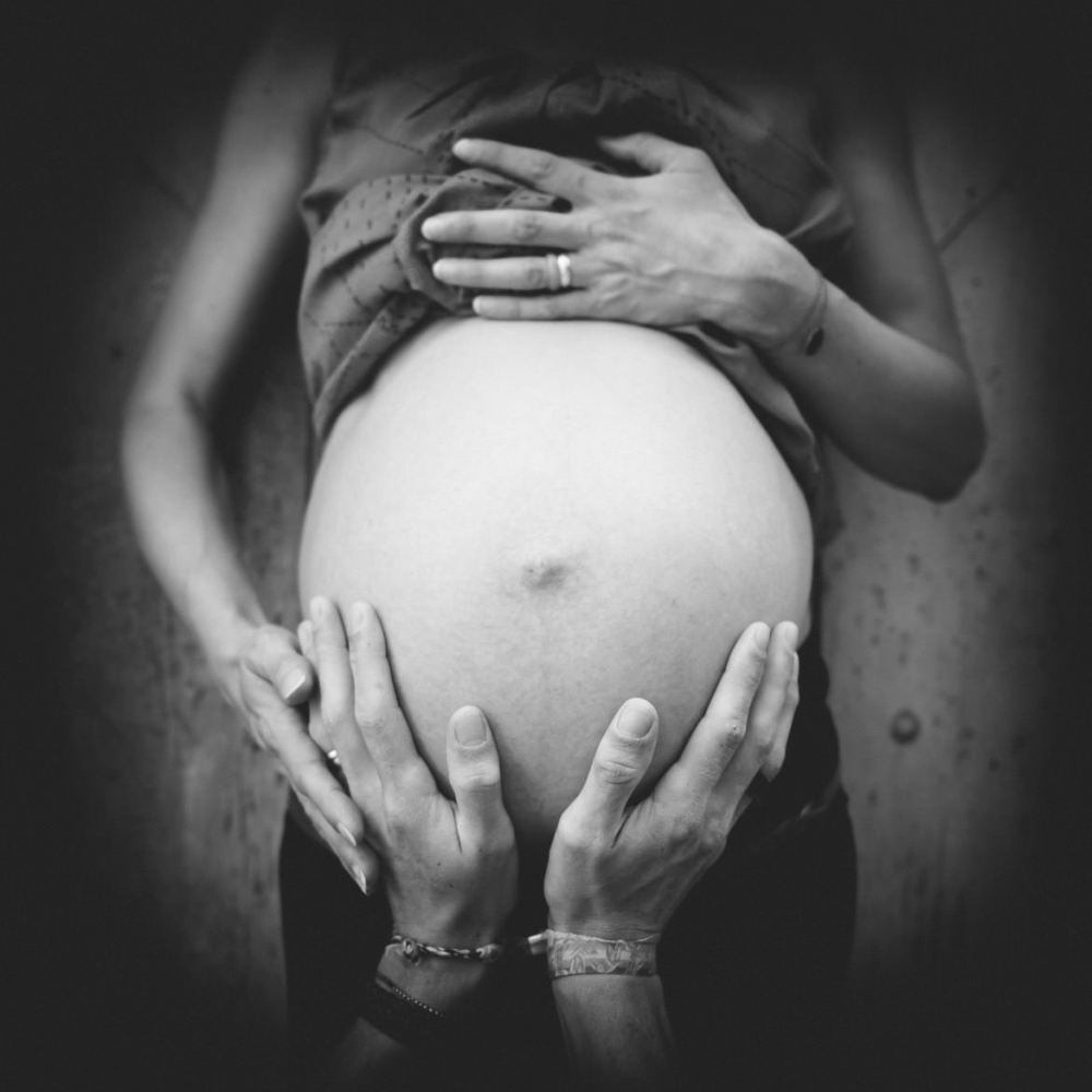 photographe-femme-enceinte-proche-pezenas-studio-graou